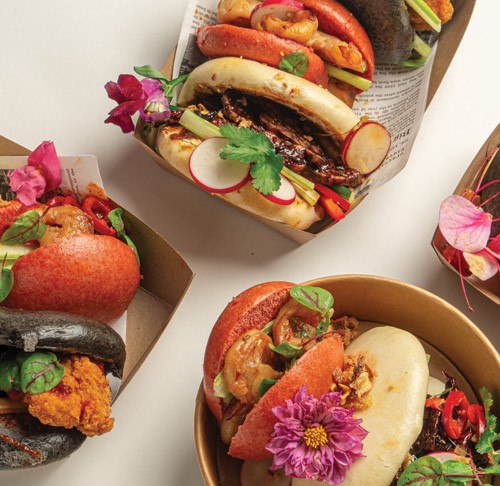 Steamed bao buns